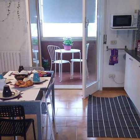 Casa Vacanze Orchidea Cir0347At00249 Parma Pokoj fotografie